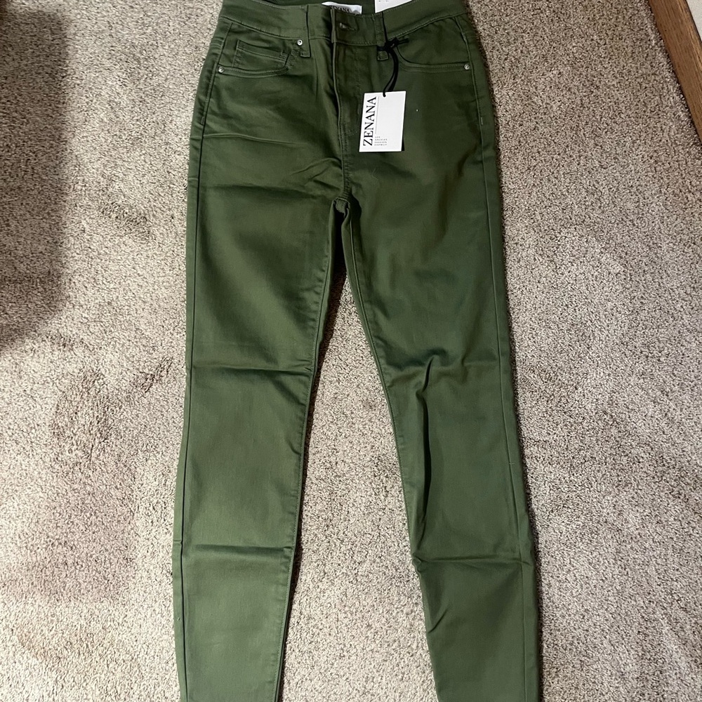 Zenana Outfitters Women's Olive Skinny Jeans
